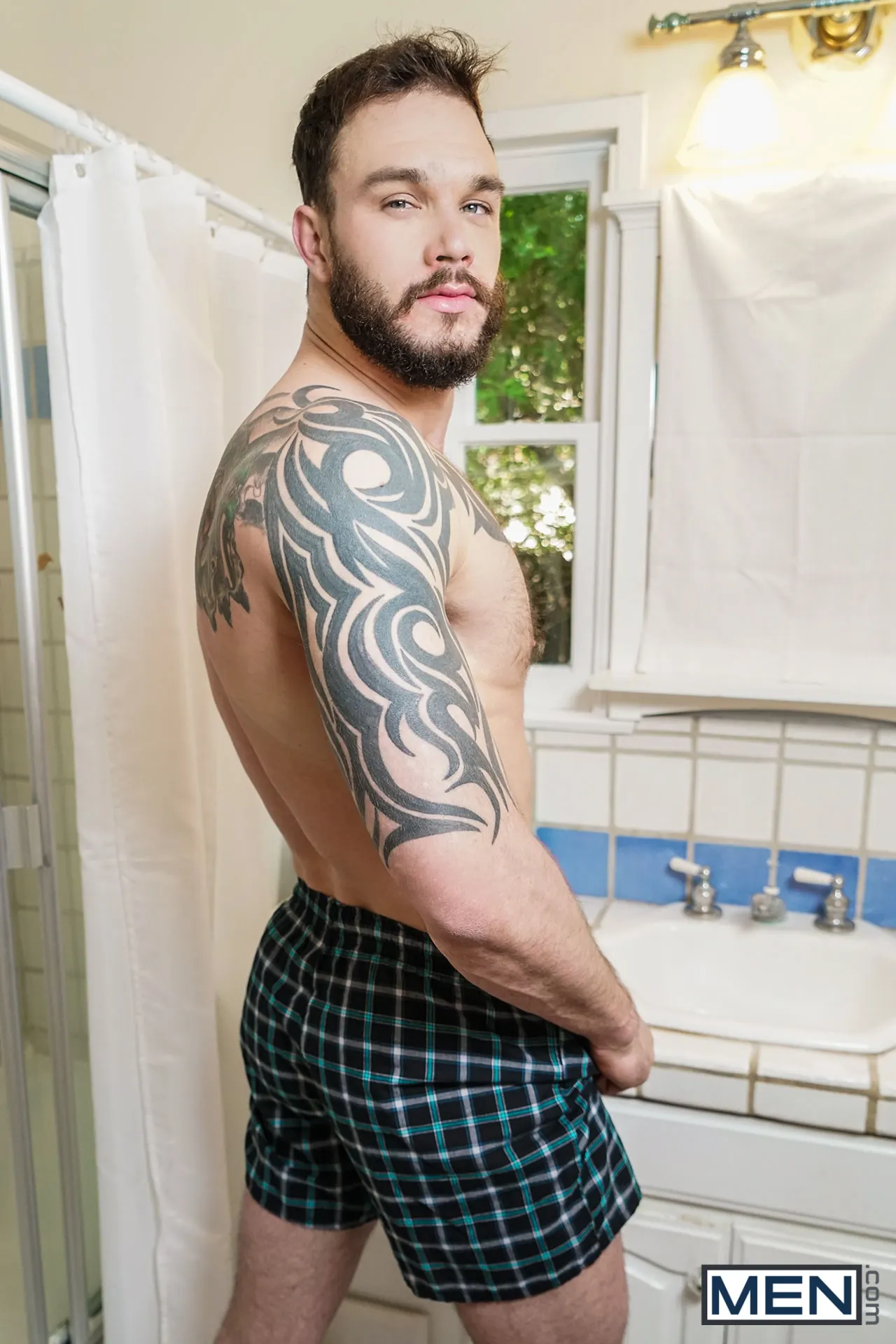 Men 'Mine Now, Sister' starring Cliff Jensen (Photo 21)